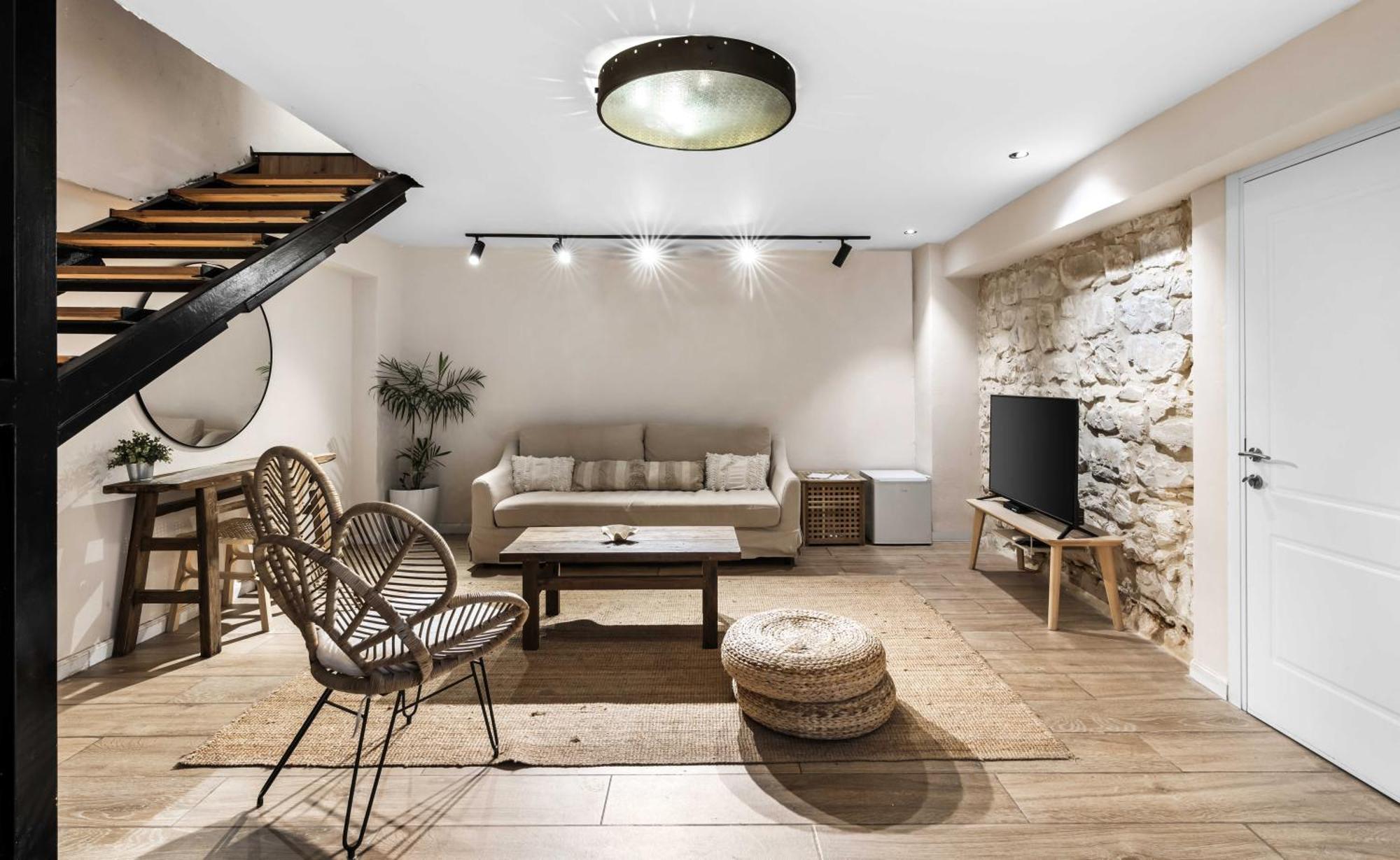 Anilevich Mansion 3*